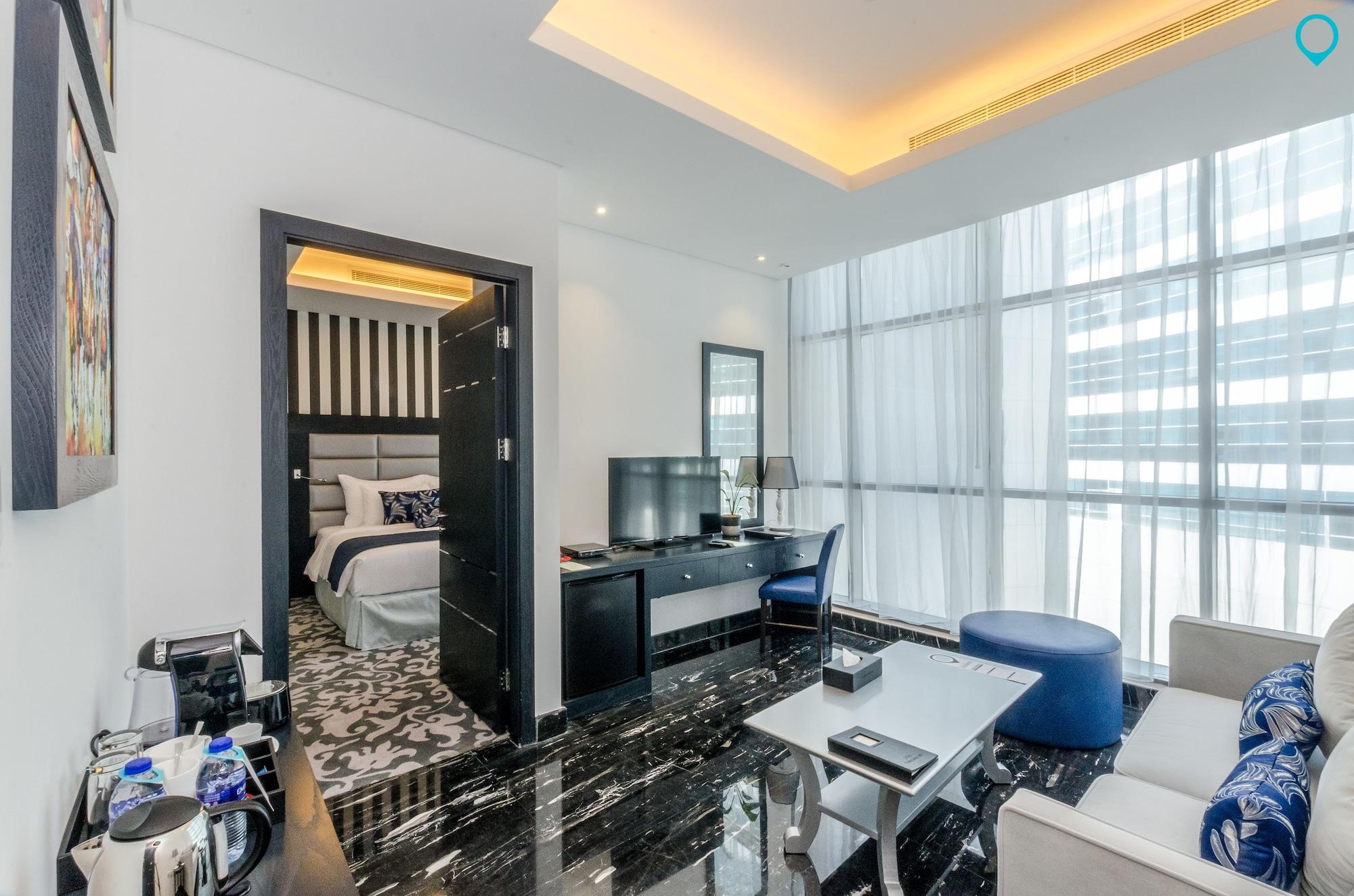 Signature 1 Hotel Tecom Dubai Exterior photo