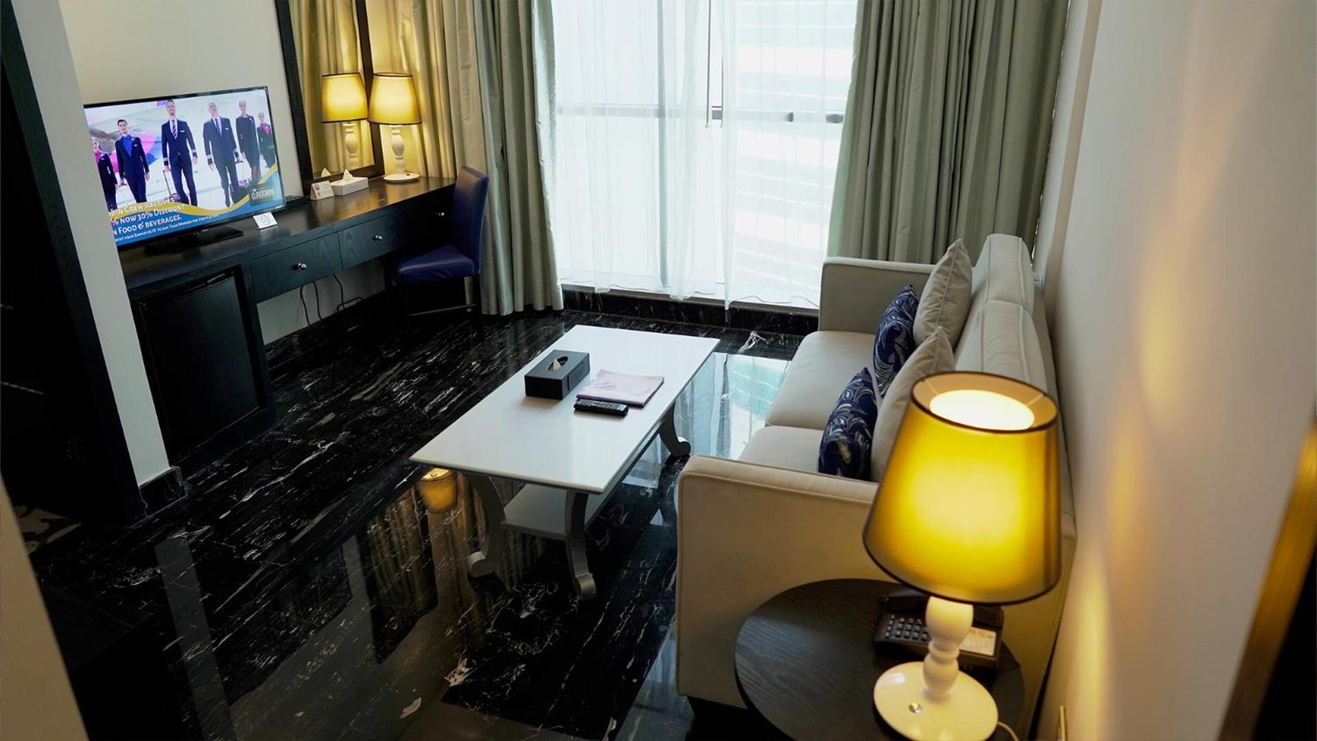 Signature 1 Hotel Tecom Dubai Exterior photo